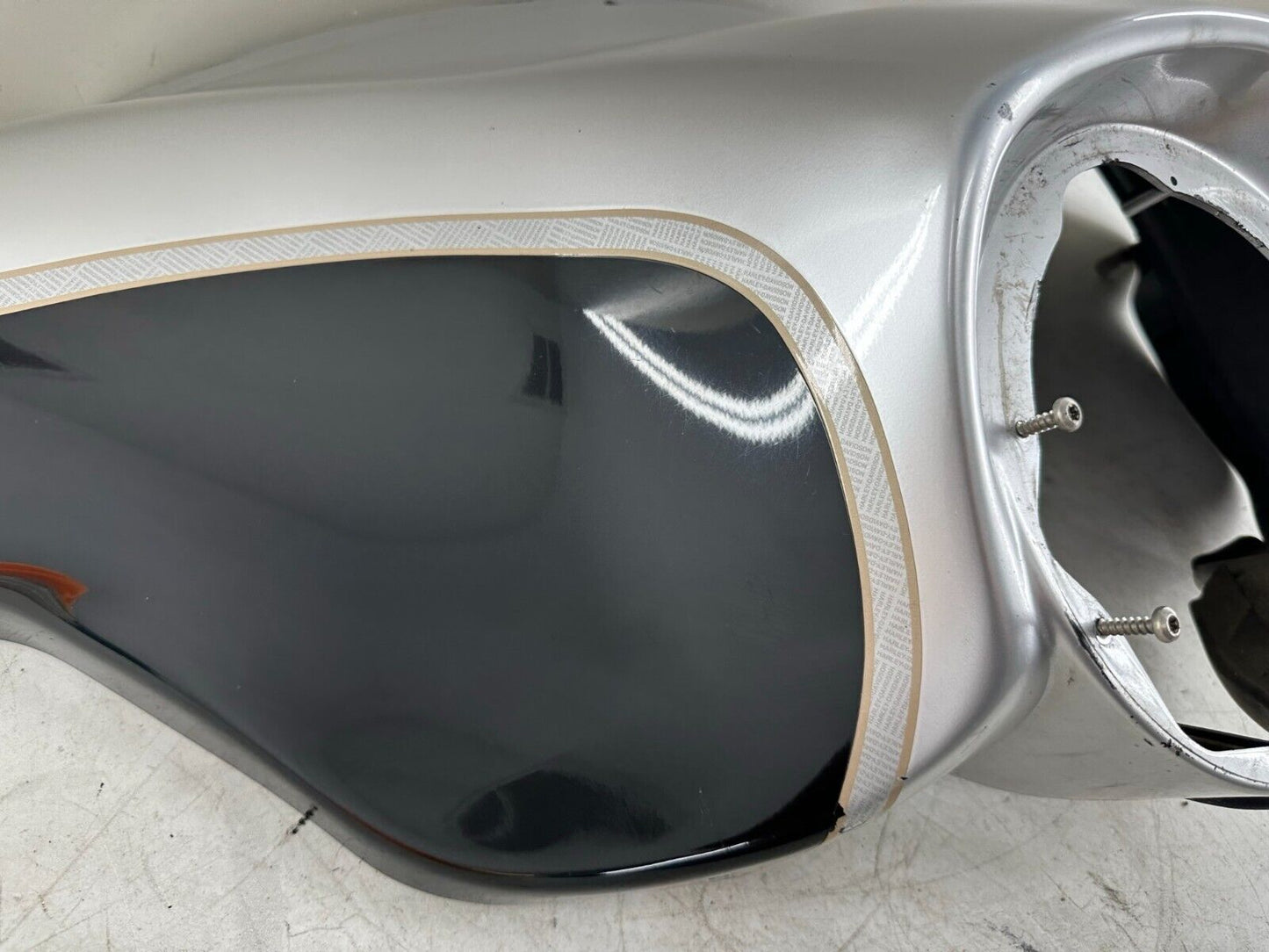 2003 HARLEY FLH ELECTRA GLIDE 100TH ANNIVERSARY Batwing Upper Main Fairing Cowl