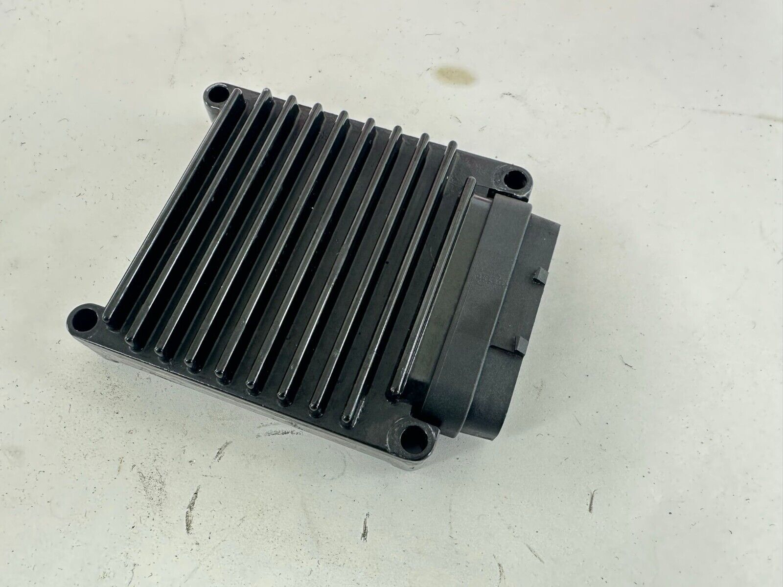 2005 HARLEY DAVIDSON SOFTAIL ECM ECU CDI Black Box 32498-05