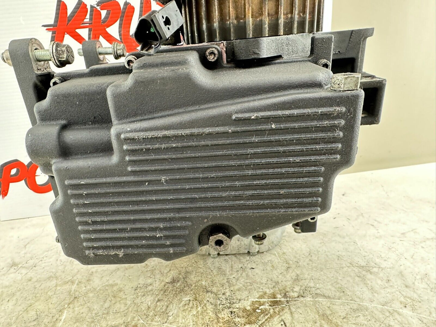 2002 HARLEY DYNA LOW RIDER 5 Speed Transmission Gearbox OEM HD Nice
