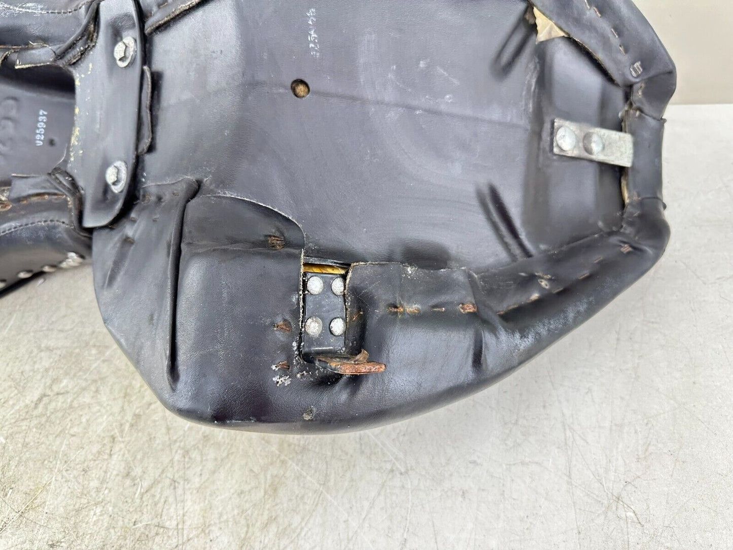 1995 HARLEY SOFTAIL Driver Passenger Seat Saddle 2 Up Studded