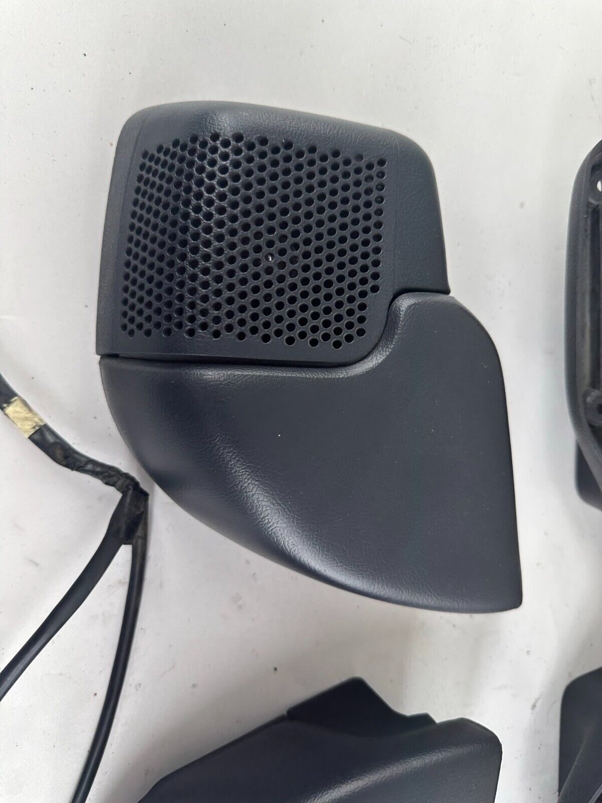 88-00 HONDA GOLDWING GL1500 PASSENGER ARMREST SPEAKER BOX w/ WIRING
