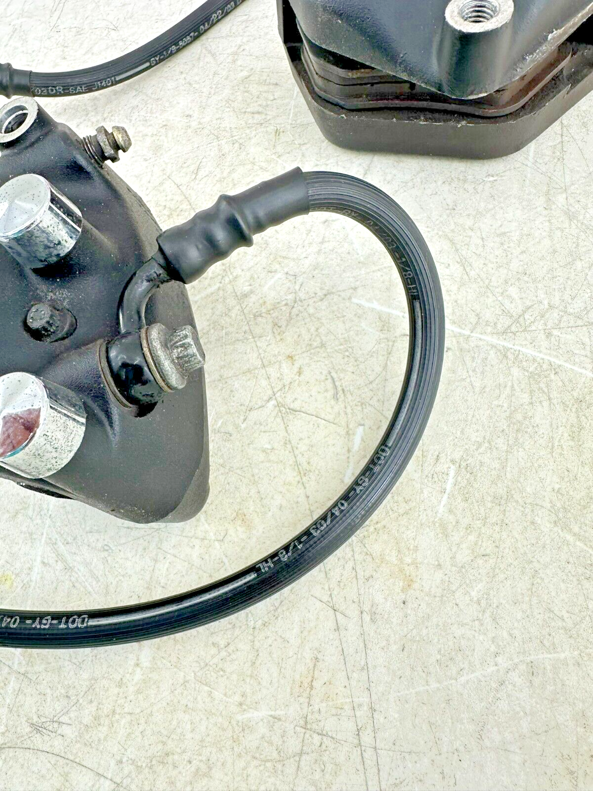 2000 up HARLEY ELECTRA GLIDE Right Left Front Brake Caliper + Hose