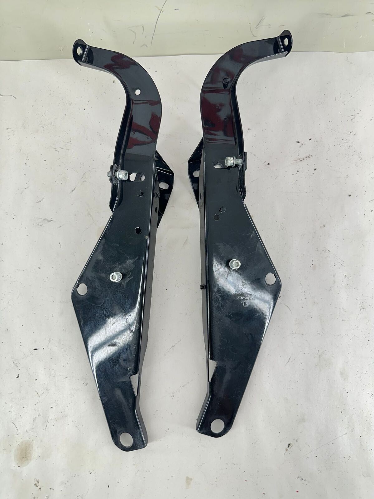 2000 HARLEY FLH ELECTRA GLIDE RT LT Batwing Fairing Mounting Bracket