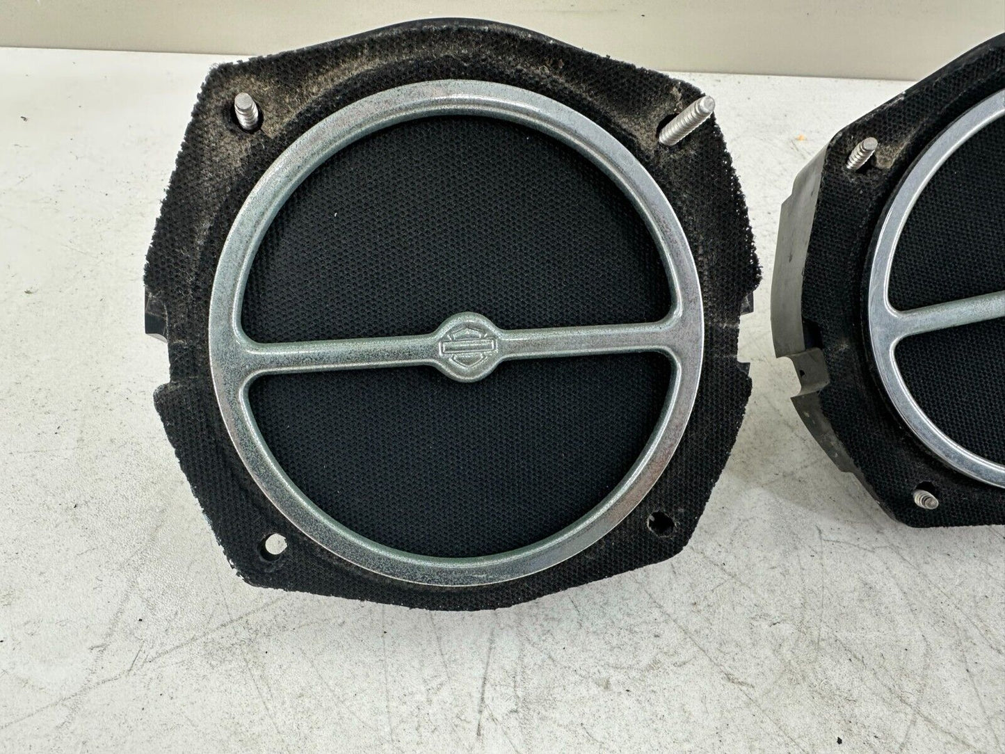 2003 HARLEY FLH ELECTRA GLIDE Main Fairing Batwing Dash Speakers OEM HD