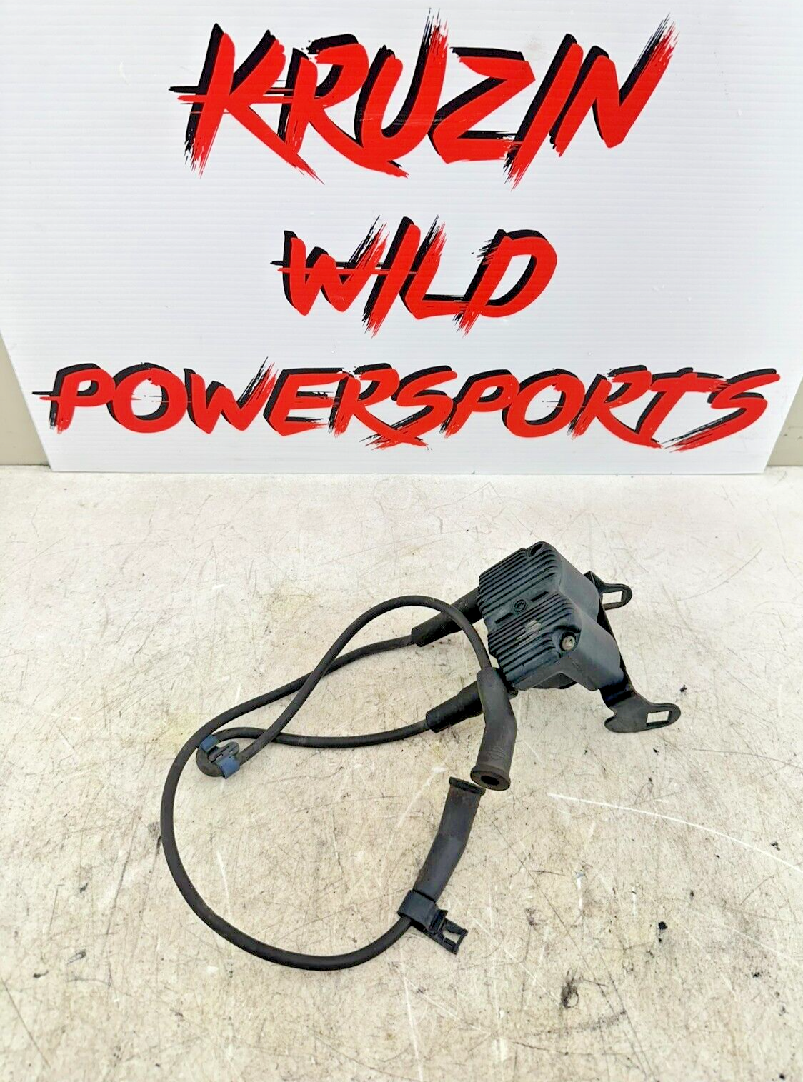 2007 Harley Electra Glide CVO Ignition Coil + Spark Plug Wires