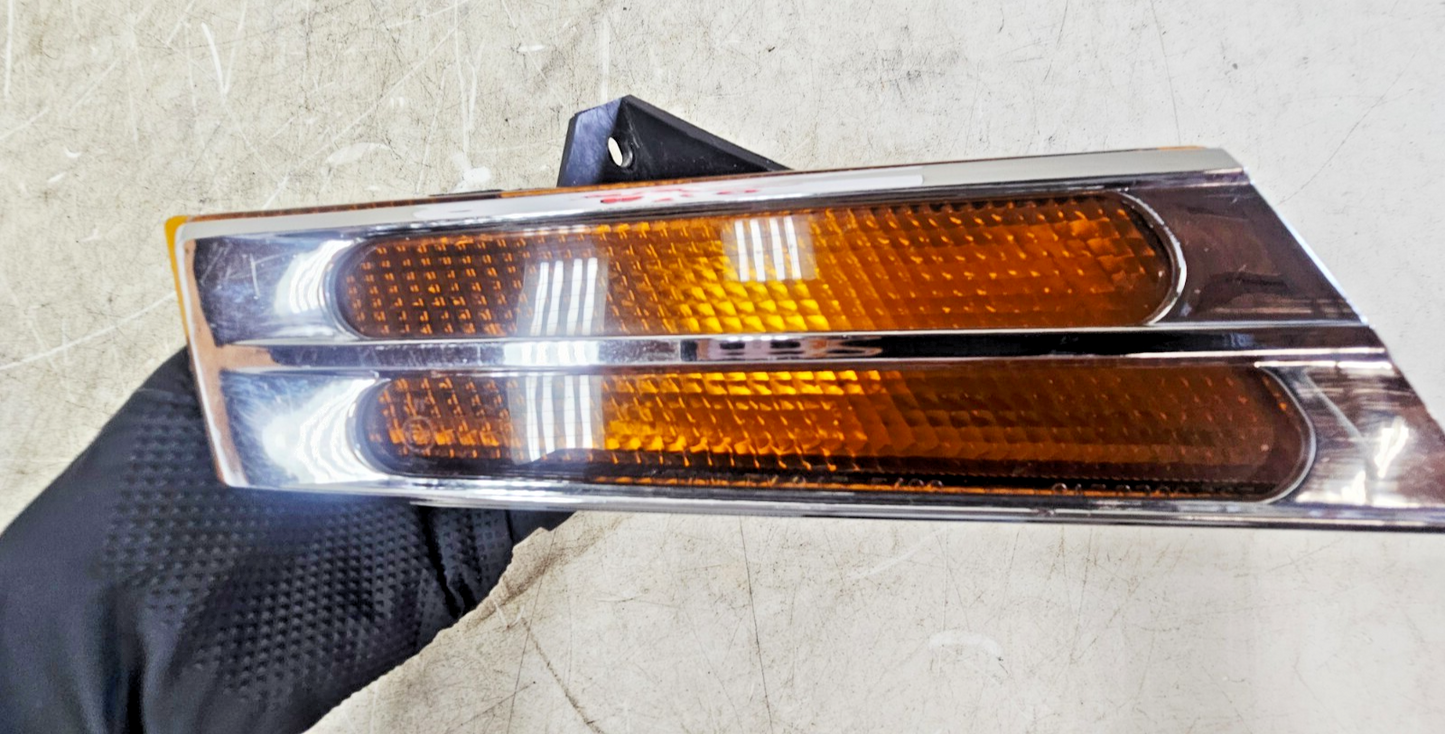 1995 HONDA GOLDWING GL1500 Front Left & Right Turn Signal light