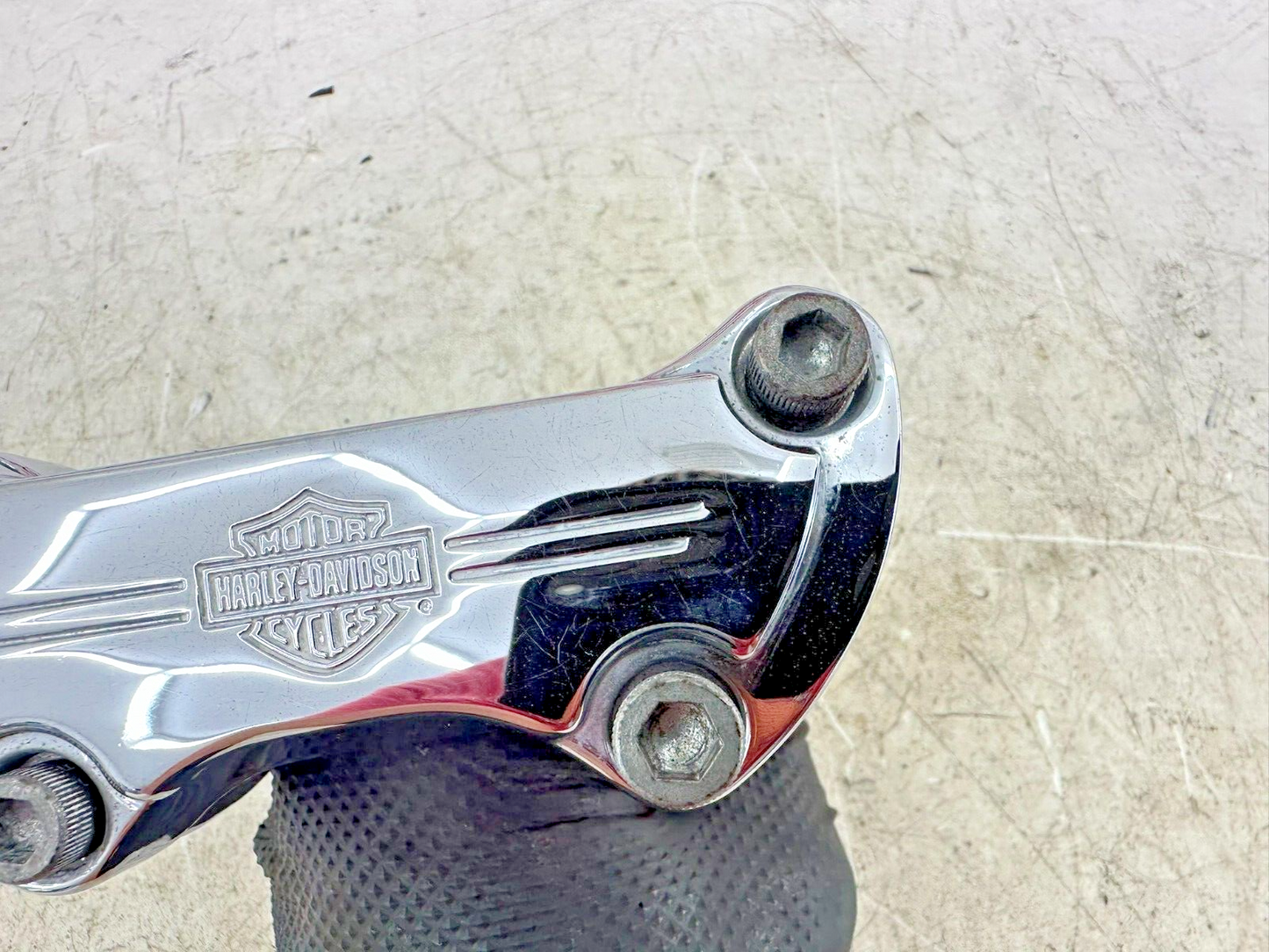 1995 HARLEY SOFTAIL Chrome 1" Handle Bar Clamp Riser OEM HD