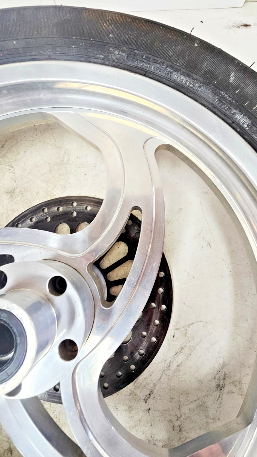 1993 HARLEY SOFTAIL Front Wheel Rim Tire 3 Spoke