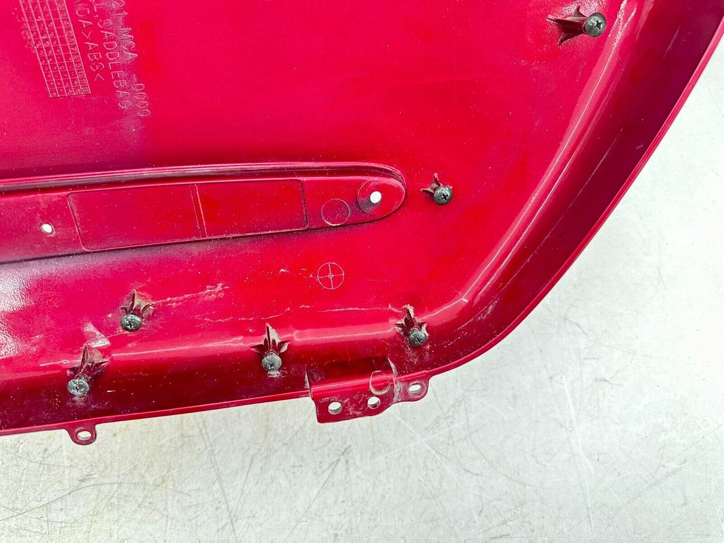 2004 Honda Goldwing GL1800 Red Left Outer Saddlebag Lid Cover Case