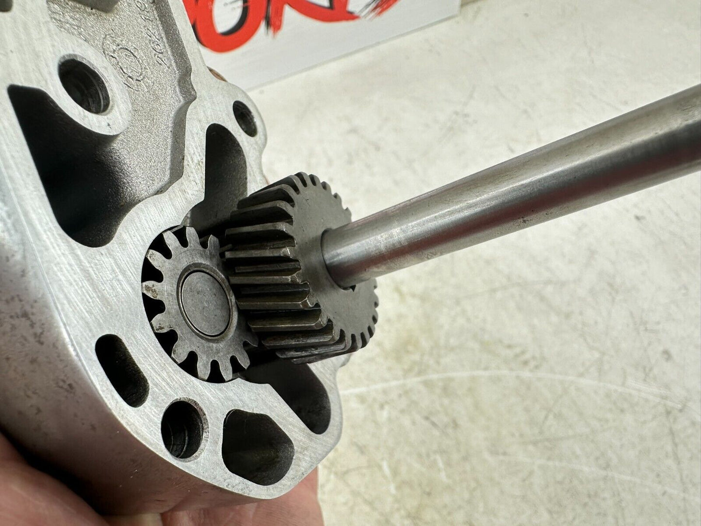 1999 HARLEY SOFTAIL OEM HD Oil Pump + Housing Case