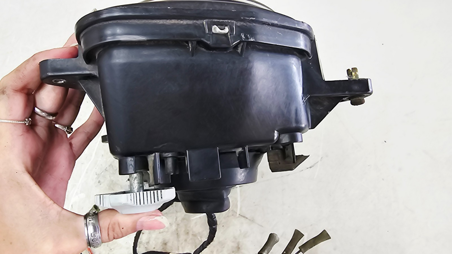 2000 HONDA VALKYRIE INTERSTATE Headlight Front Head Lamp Housing