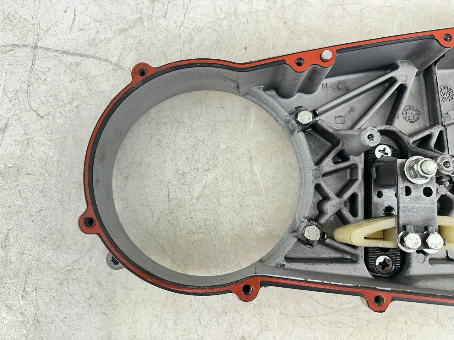 1999 HARLEY SOFTAIL Inner Primary Clutch Backing Plate Case Housing 60620-94A