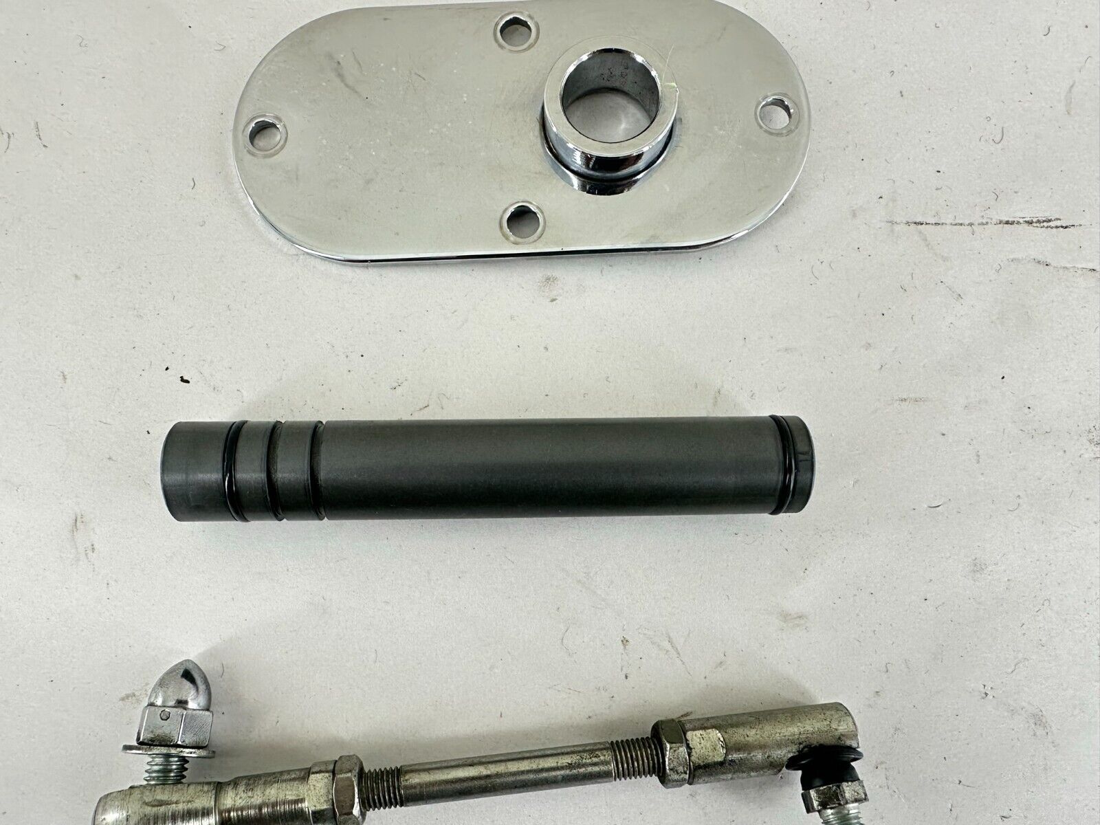 1996 HARLEY DAVIDSON DYNA MID CONTROL LEFT SIDE SHIFT LINKAGE PRIMARY HOLE