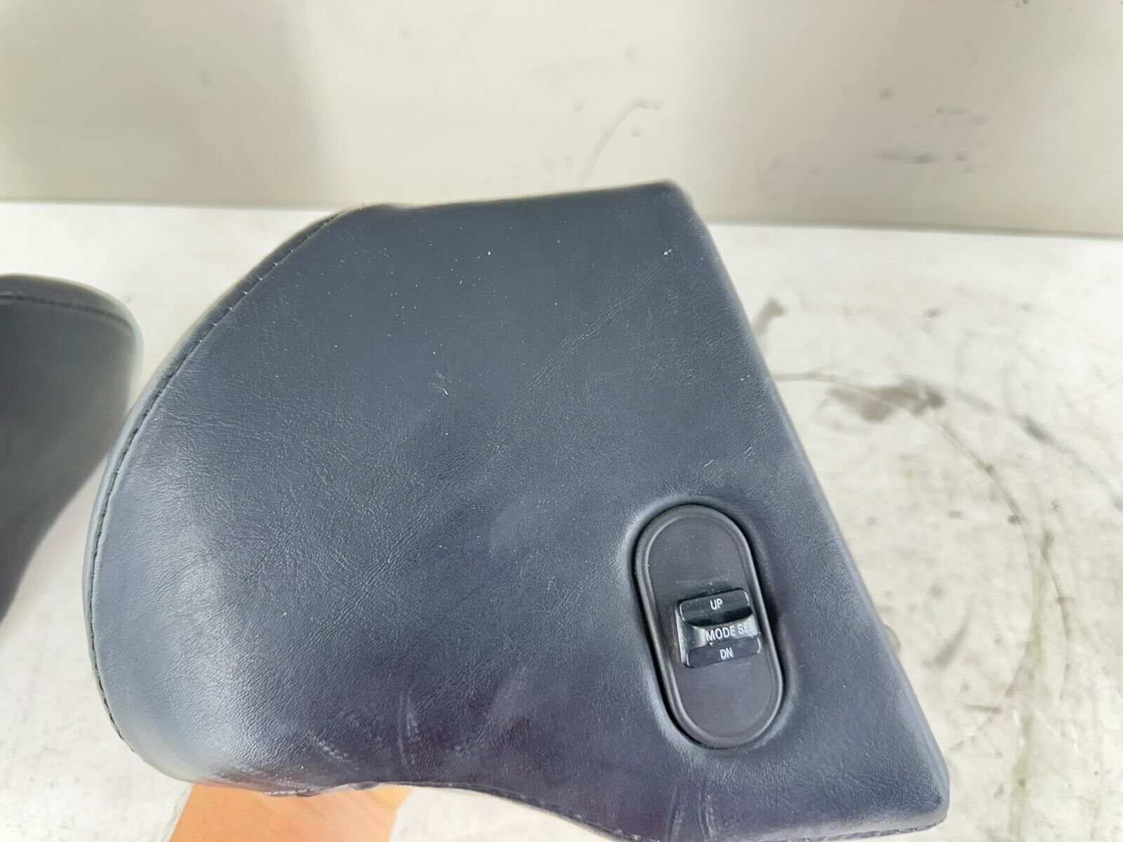 2004 HARLEY ELECTRA GLIDE Rockford Fosgate Passenger Rear Speakers & Box