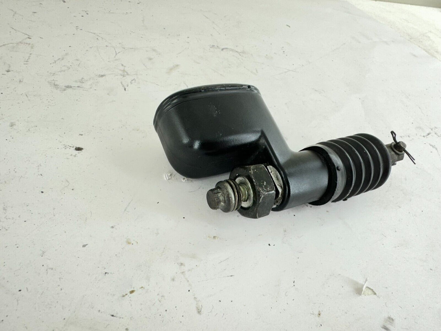 2004 HARLEY ELECTRA GLIDE Rear Brake Master Cylinder