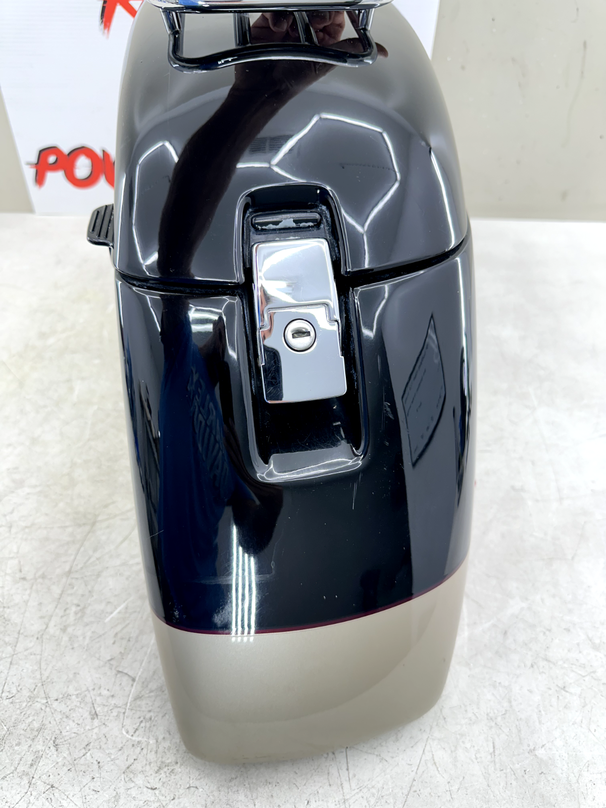 1999 HONDA VALKYRIE INTERSTATE Right Saddlebag w/ Rack + Lid No Cracks