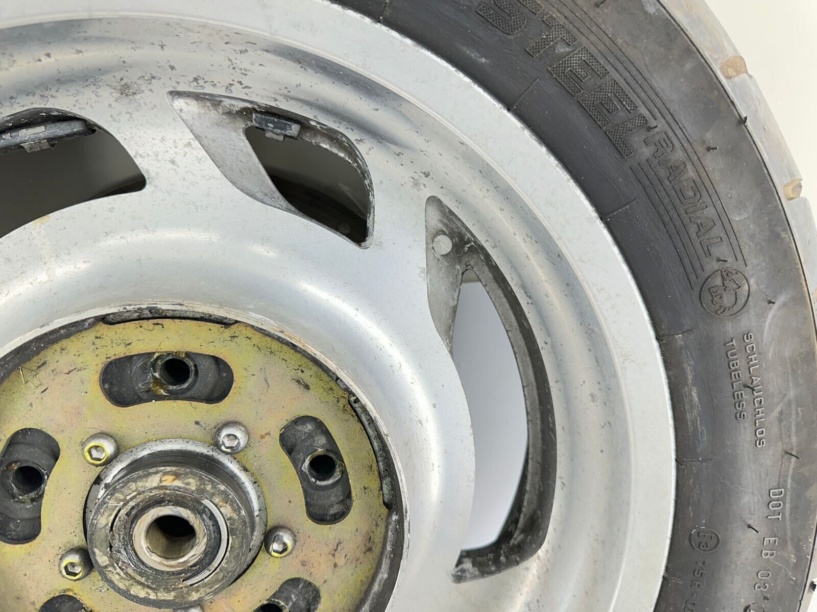 1998 HONDA VALKYRIE INTERSTATE Rear Wheel Rim Mag