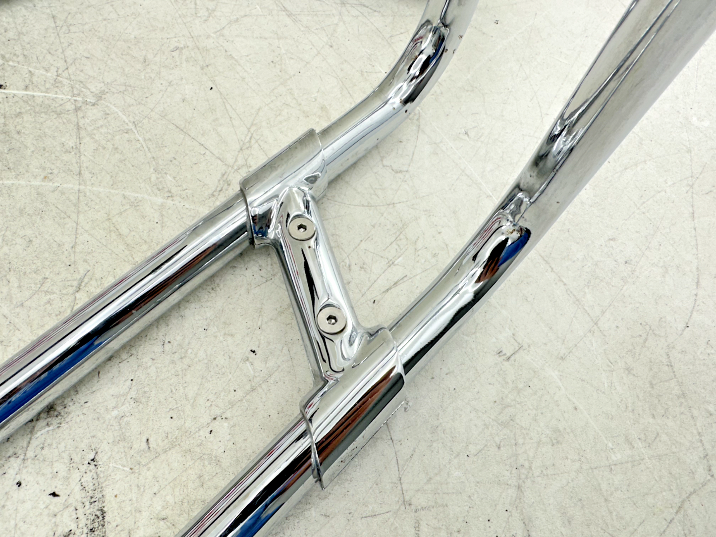 2003 HARLEY ELECTRA GLIDE classic Chrome Saddlebag Bumper Guard Muffler Brackets