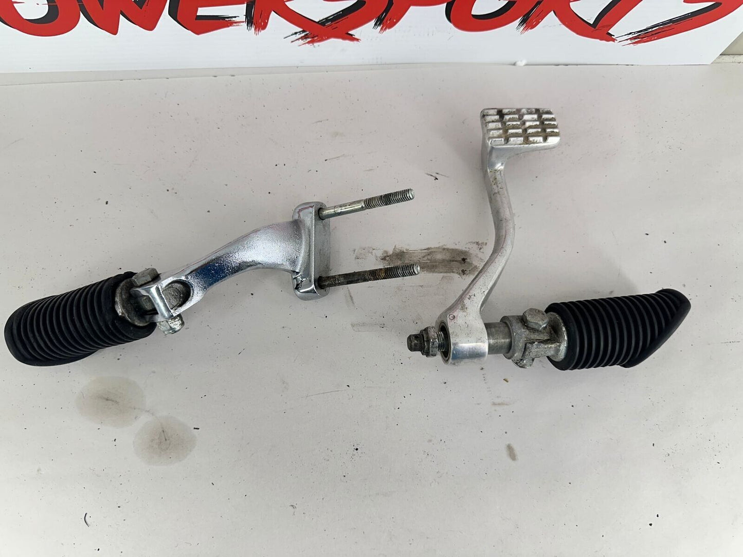 2003 Harley Davidson Sportster Mid Controls Foot Peg Mounts + Brake Lever