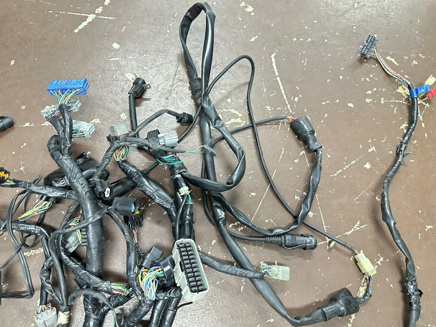 2001-2010 Honda Goldwing GL1800 1800 ABS MAIN WIRING HARNESS LOOM FUSE RELAY