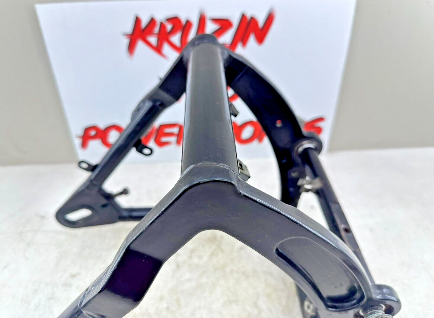 1999 HARLEY SOFTAIL OEM HD Genuine Swingarm Fork