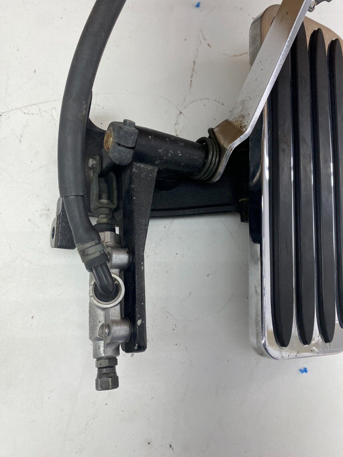 2005 YAMAHA ROYAL STAR 1300 Tour Deluxe Driver Floorboard Heal Toe Shifter Brake