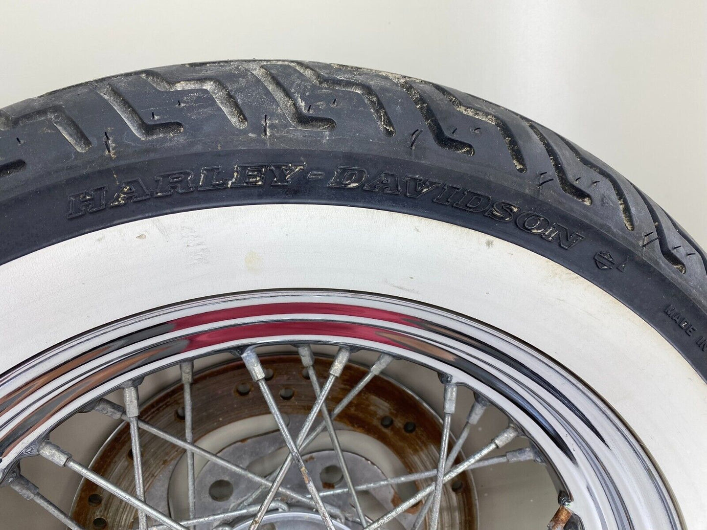 2003 HARLEY DAVIDSON SOFTAIL Heritage Front Wheel Rim Tire Spoke Laced Whitewall