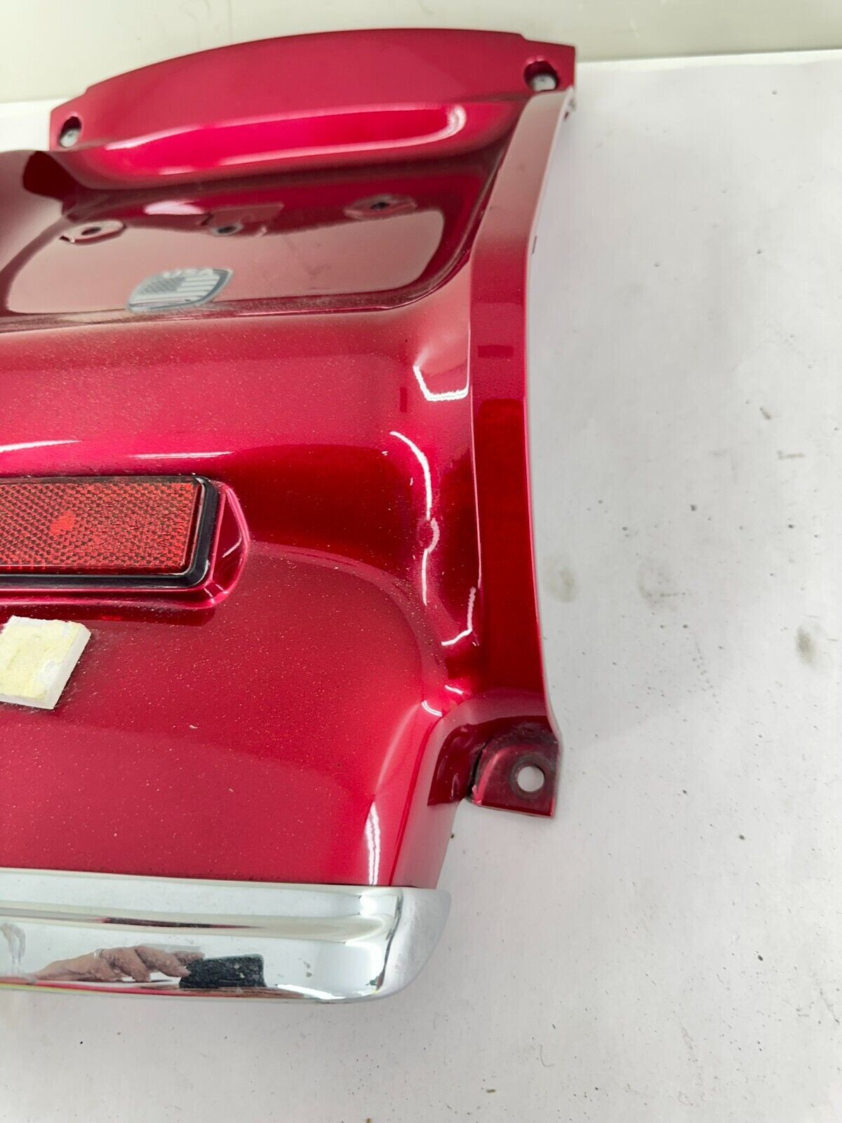 2001-2010 Honda Goldwing GL1800 1800 Rear Fender Center Saddlebag Fairing Cowl
