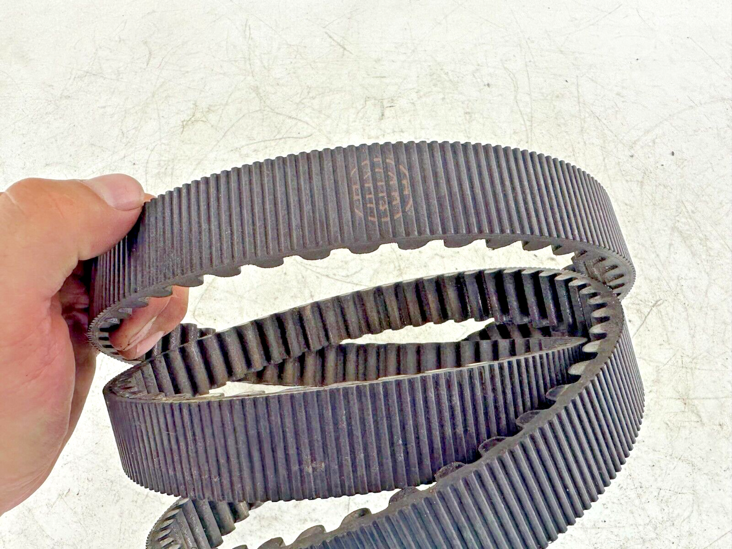 2005 HARLEY FLH ROADKING Rear Wheel Final Drive Belt OEM HD