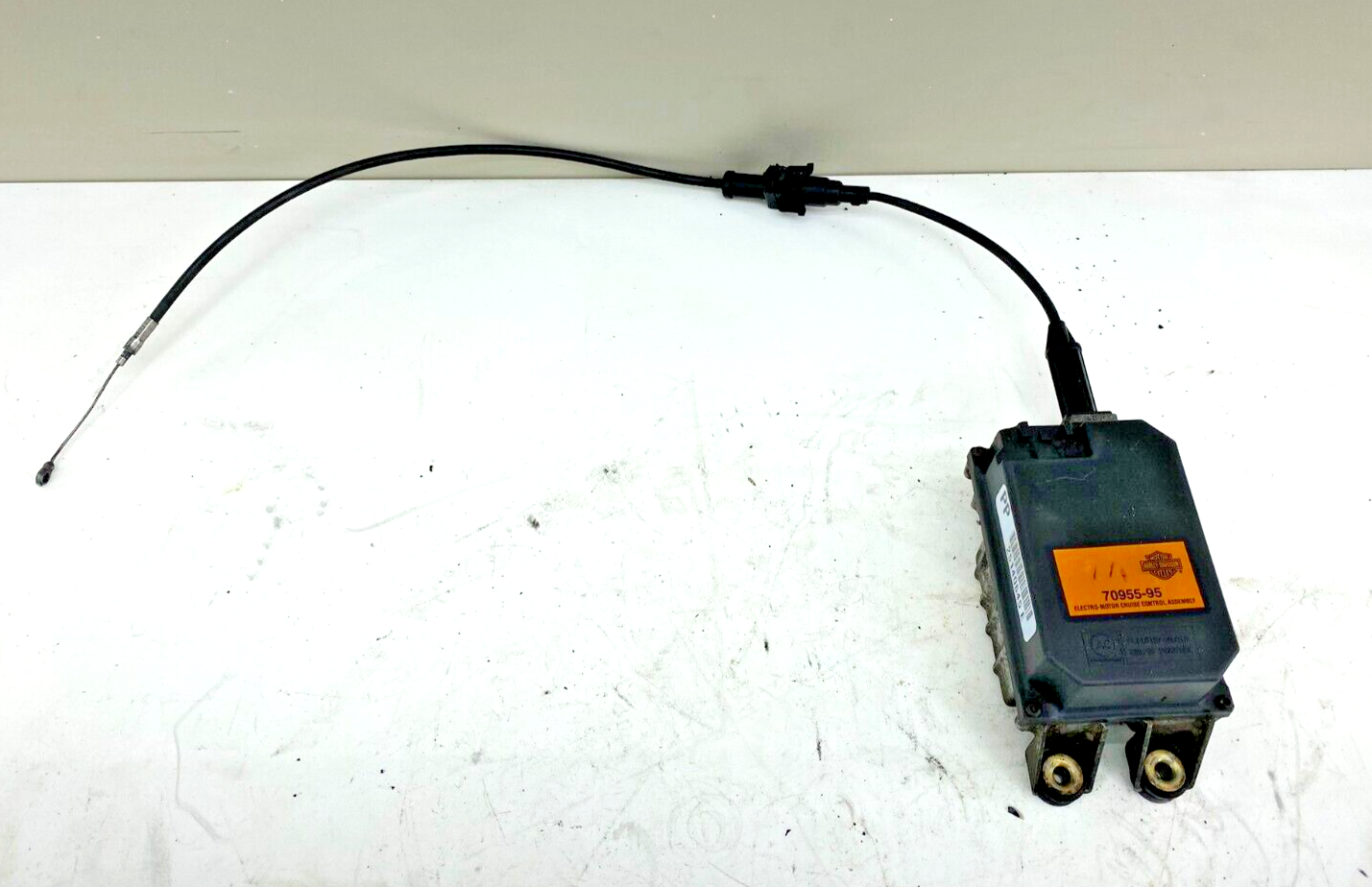 1995 HARLEY ELECTRA GLIDE Cruise Control Valve Actuator Cable