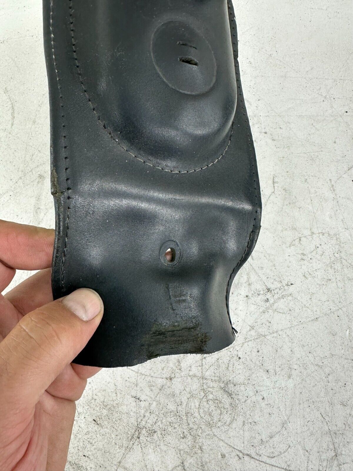 2003 HARLEY DAVIDSON SOFTAIL Gas Tank Lower Dashboard Fillet Panel Storage Bag