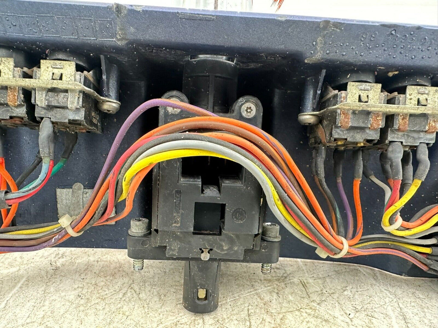 2007 Harley Electra Glide CVO Ignition Switch Fork Lock Lower Fairing Dash