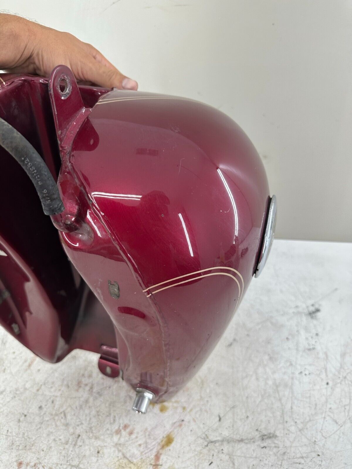 2004 HARLEY FLH ELECTRA GLIDE Gas Tank Red OEM HD