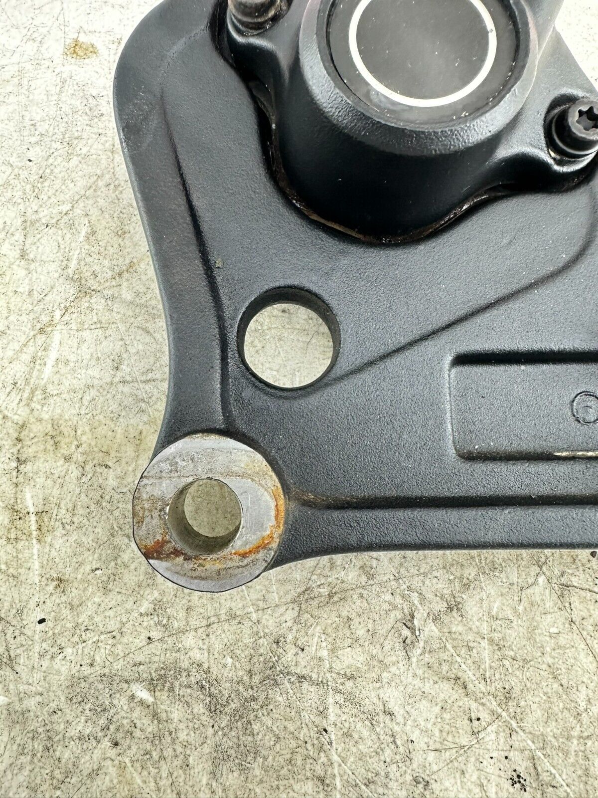 1997 HARLEY DYNA Rear Brake Caliper + Mounting Bracket