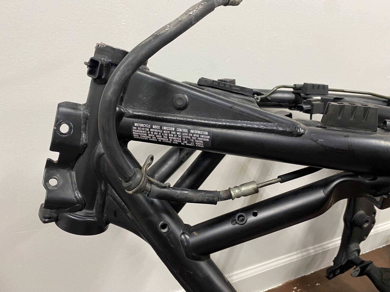 2007 SUZUKI BANDIT 1250 1250S Frame Chassis Straight Nice