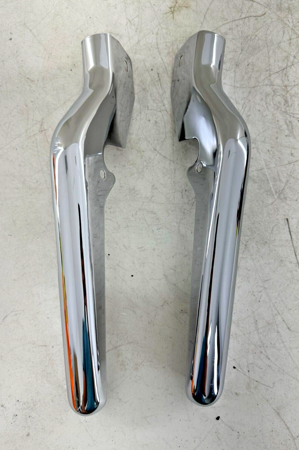 2005 HARLEY FLH ROADKING Rear Frame Strut Arm Bar Covers