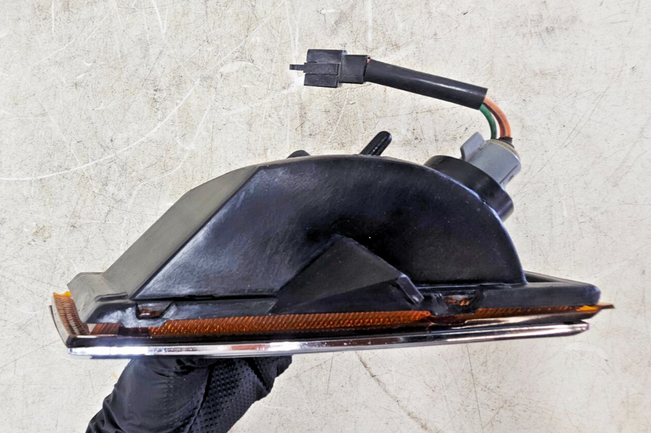 1995 HONDA GOLDWING GL1500 Front Left & Right Turn Signal light