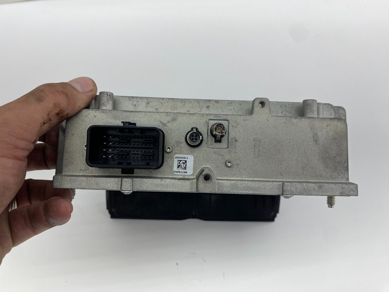 2014 Harley Davidson Electra Glide RADIO STEREO HEAD UNIT 76000075 OEM HD WORKS!