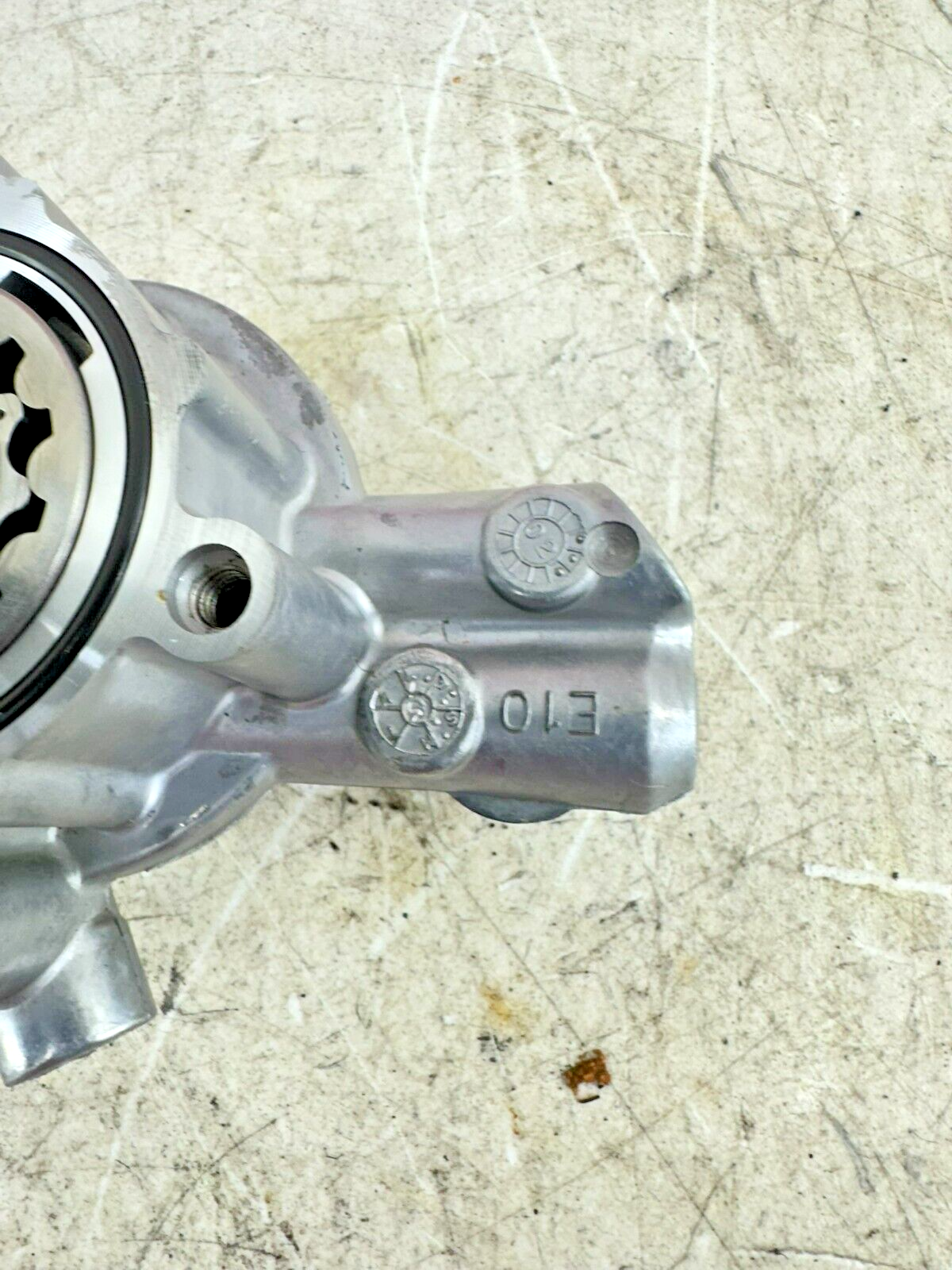 2002 HARLEY DYNA LOW RIDER OEM HD Twin Cam Oil Pump