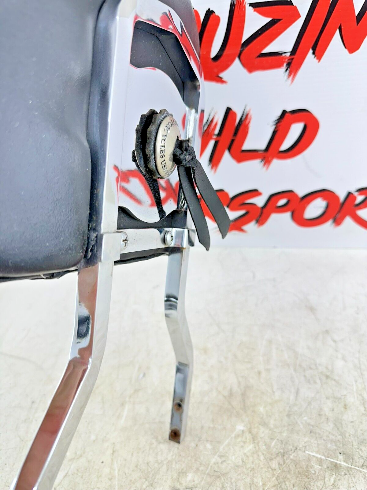 1995 HARLEY SOFTAIL Passenger Backrest Sissy Bar W/Pad