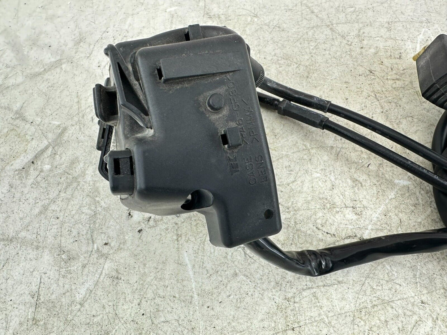 2004 Honda Goldwing GL1800 Right Hand Throttle Controls Switch Button + Cable
