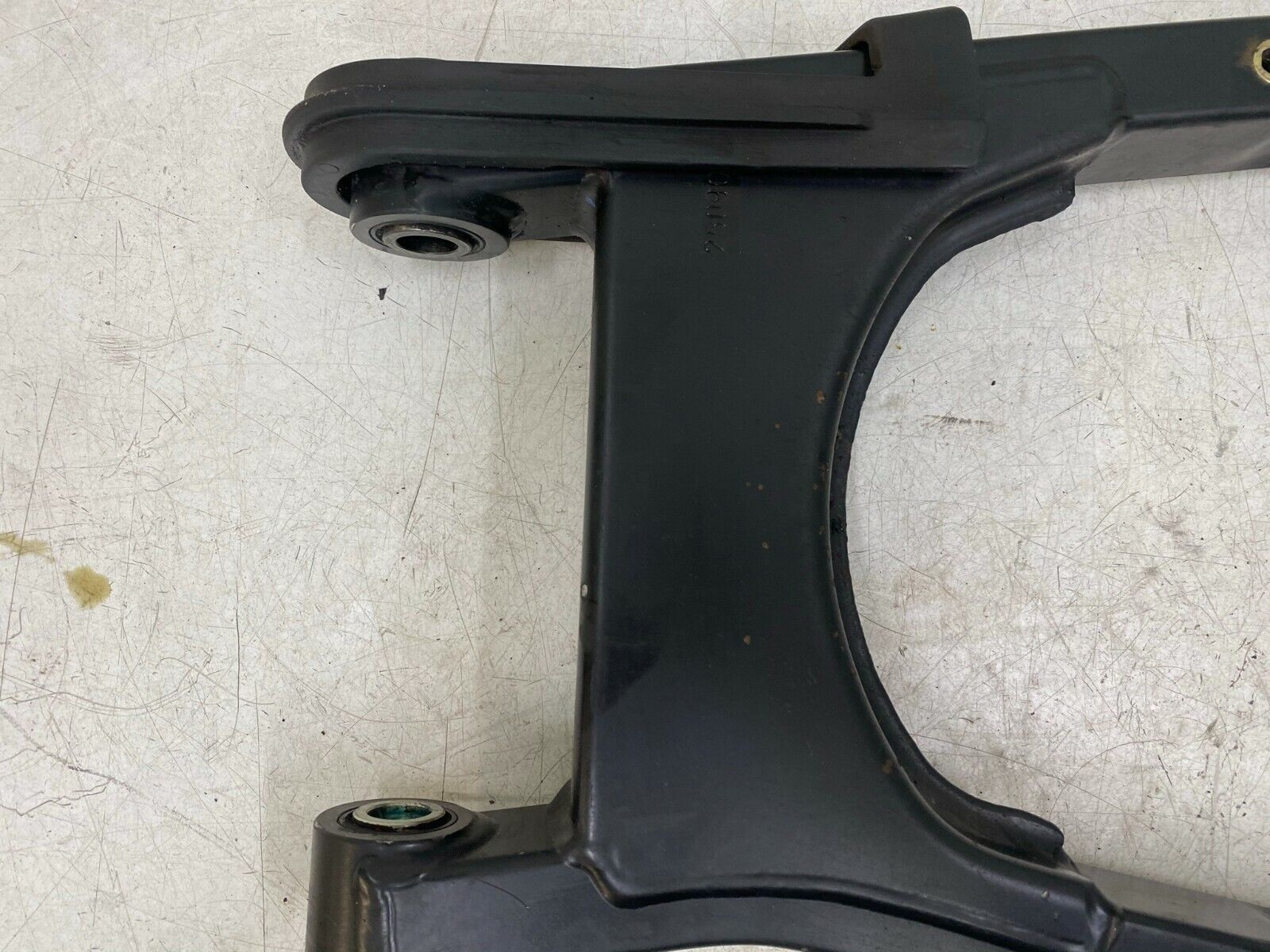 2005 Triumph Bonneville Swingarm Swing Arm Fork