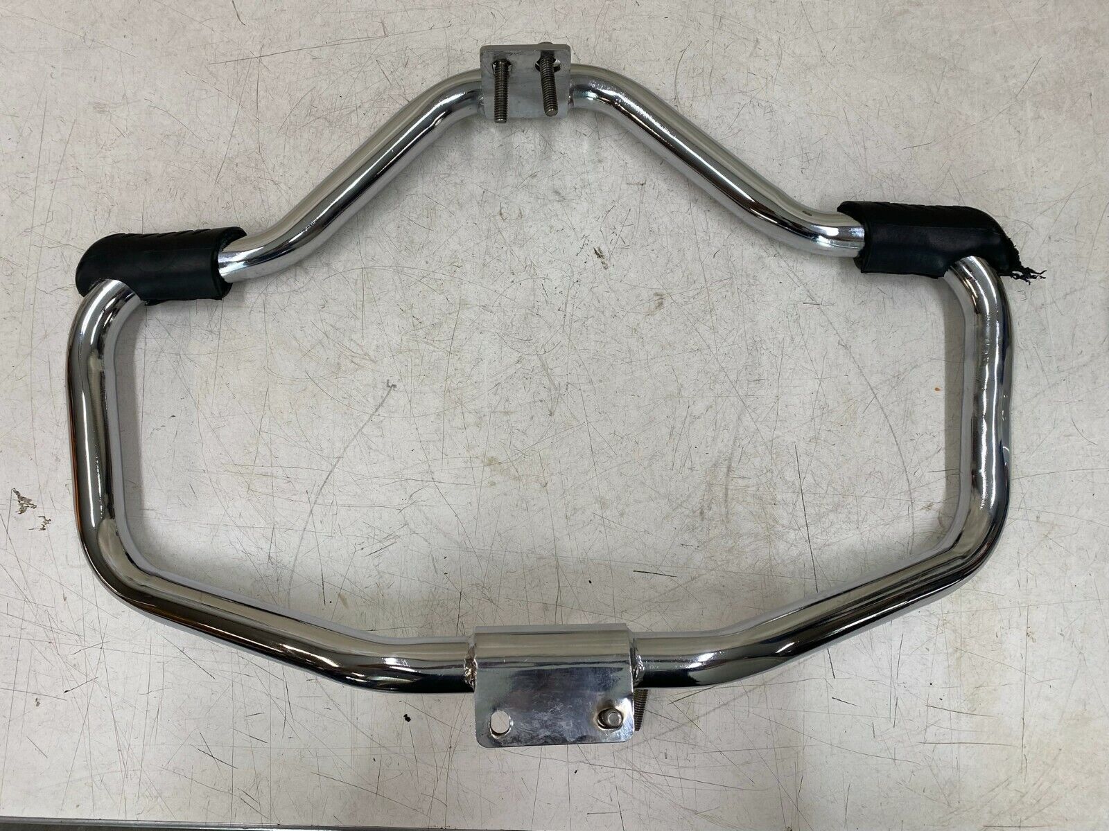 2004 HARLEY DAVIDSON SPORTSTER Engine Motor Highway Crash Guard Bar