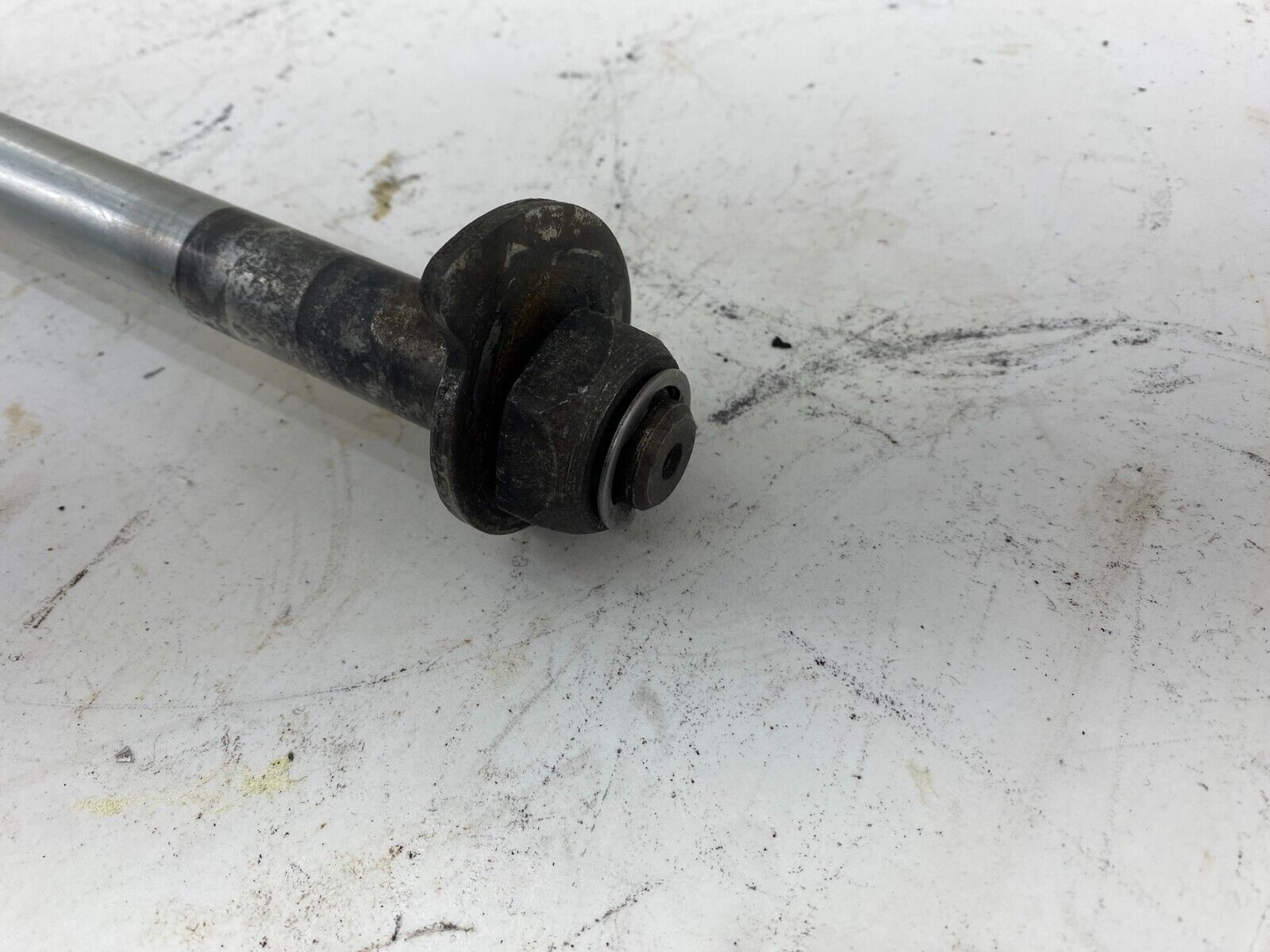 2008 Harley Davidson Electra Glide Rear Axle Bolt Nut Washer