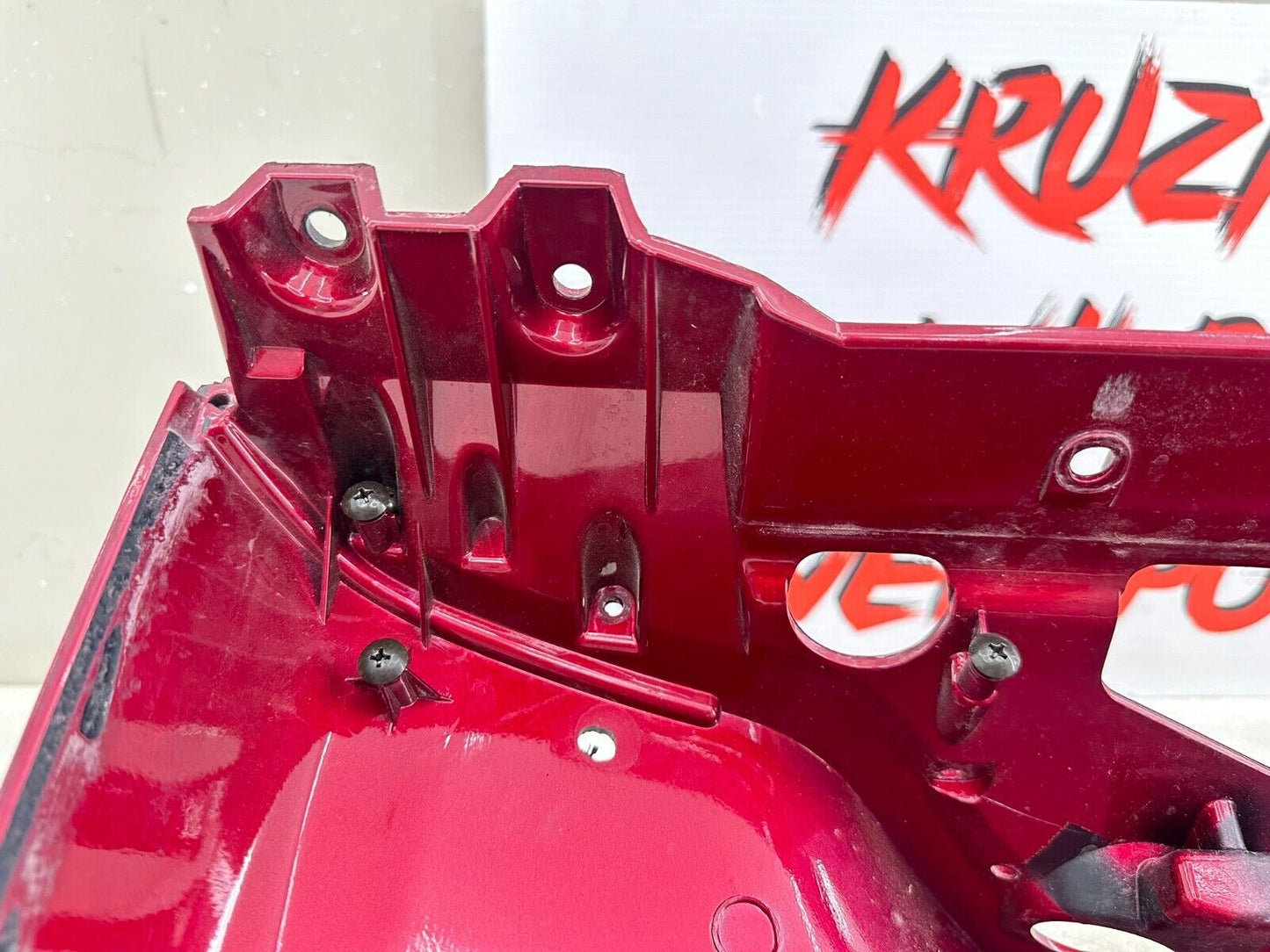 2004 Honda Goldwing GL1800 Rear Upper Top Trunk Lid Cover Fairing Red