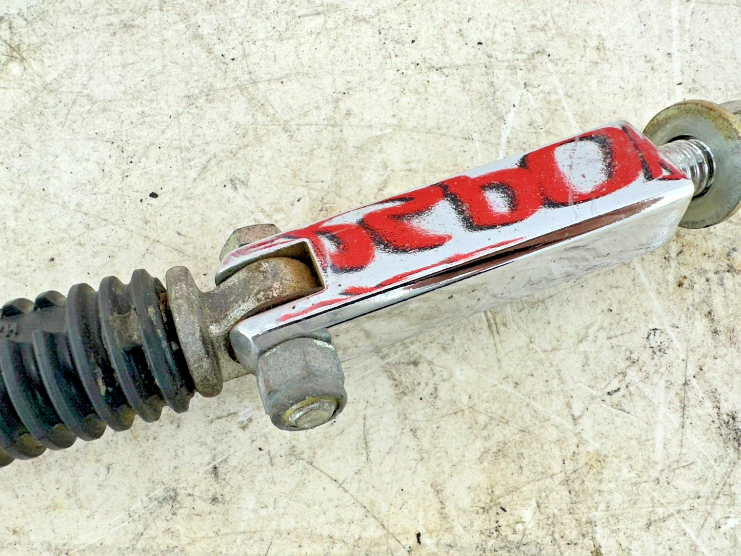 1997 HARLEY DYNA OEM HD Highway Forward Foot Pegs + MTG Hardware