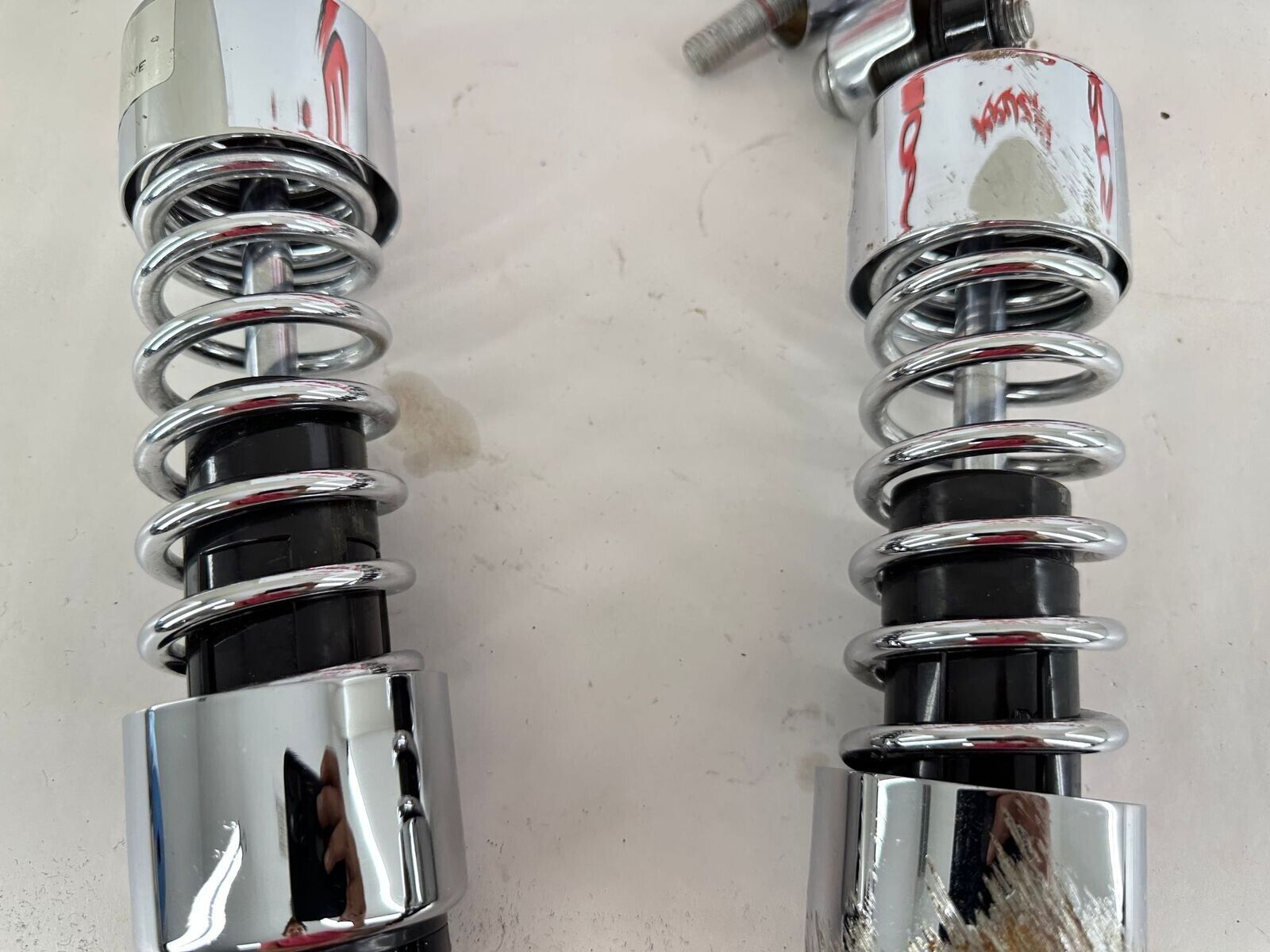 2012 HARLEY SPORTSTER CUSTOM Progressive Rear Shocks Suspension 412-4009