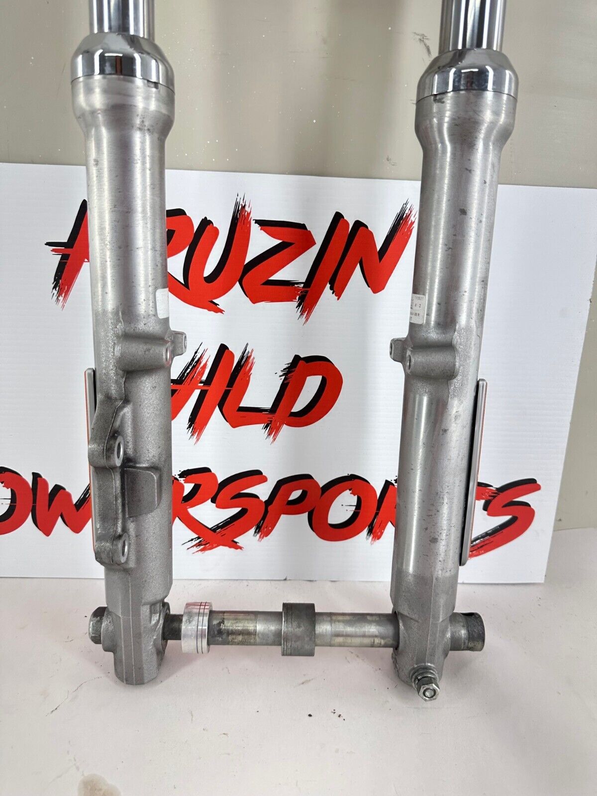 2012 HARLEY SPORTSTER CUSTOM Forks Triple Clamps Tree Front End 4K