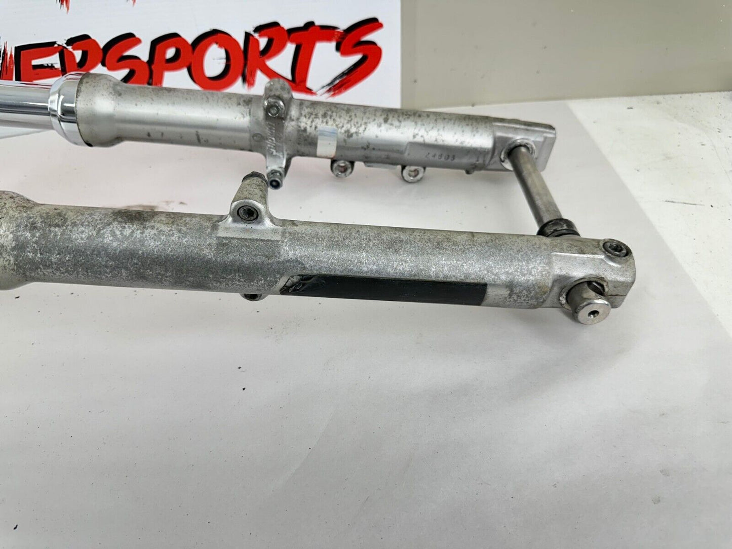 2003 Harley Davidson Sportster Forks Triple Clamp Narrow Glide Front End w/ Axle
