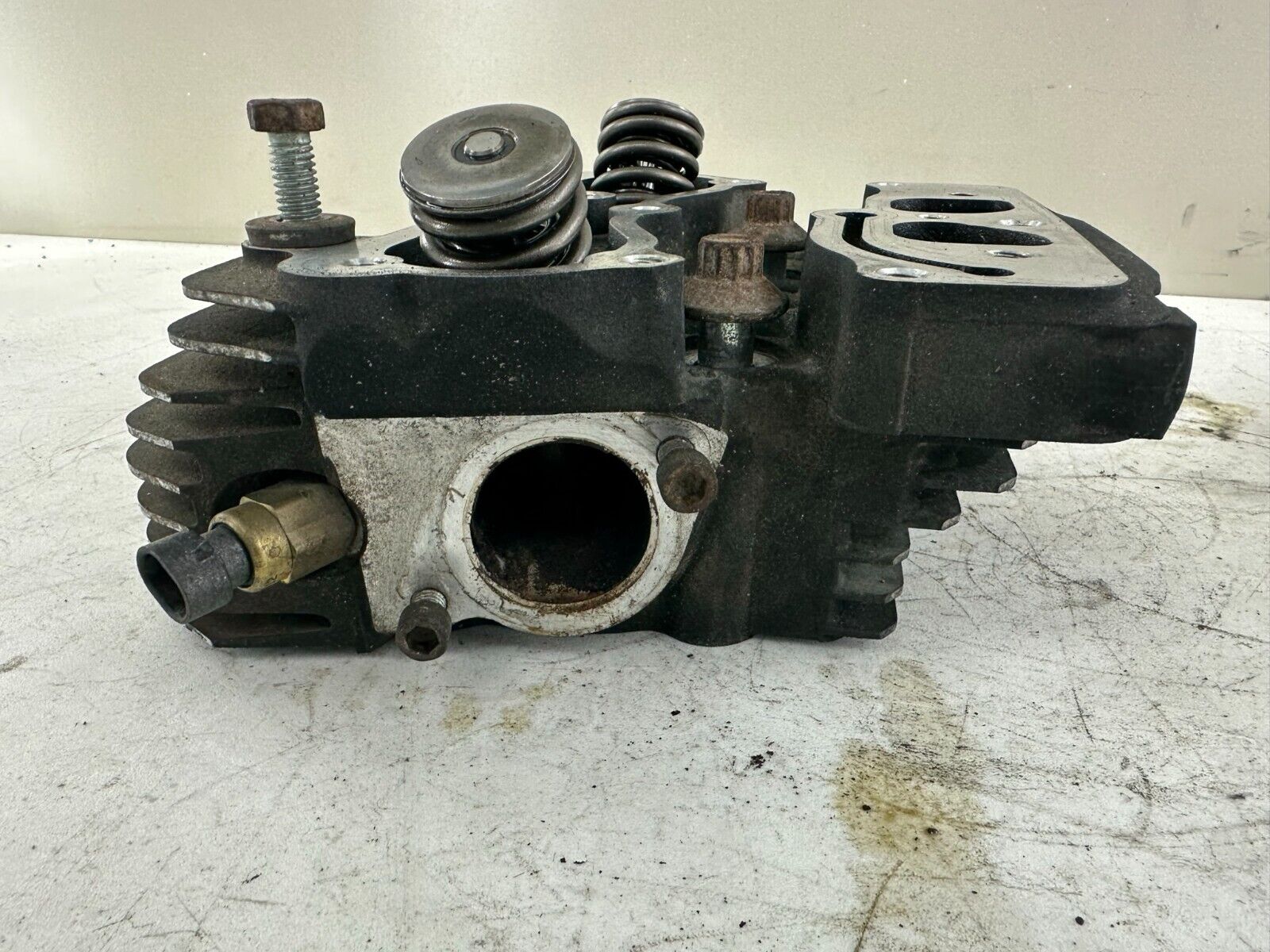 2003 HARLEY DAVIDSON SOFTAIL Twin Cam Engine Motor Cylinder Heads